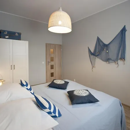 Апартаменти Marina House *