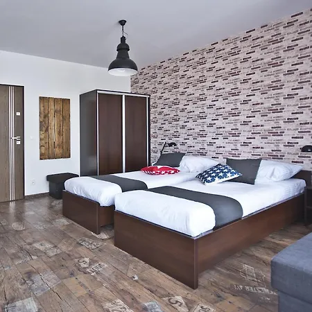 Marina House Апартаменти