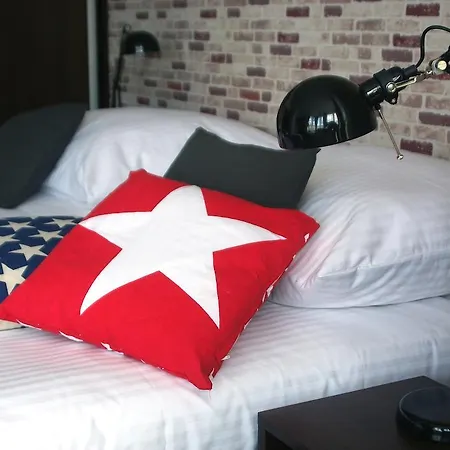 Апартаменти Marina House