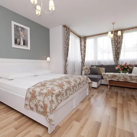 Marina House Apartment *