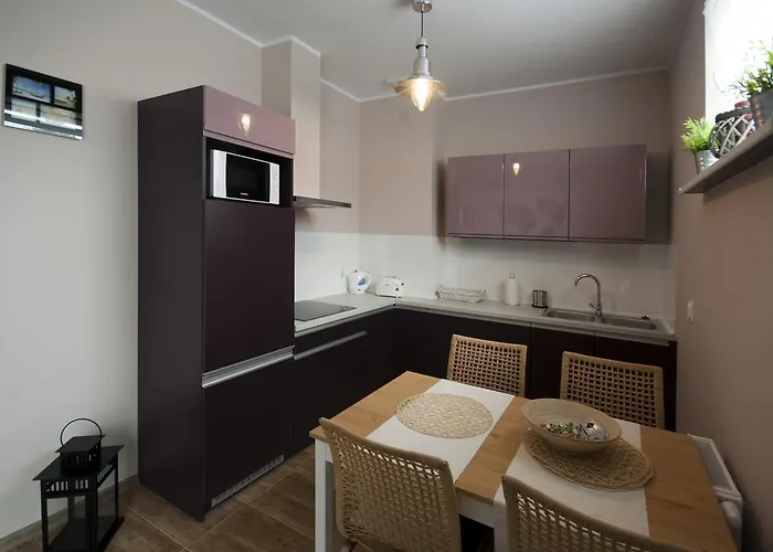 Marina House Apartman